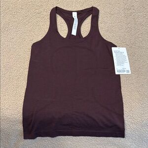 Lululemon Athletica Red Fitted Sleeveless Tank Top